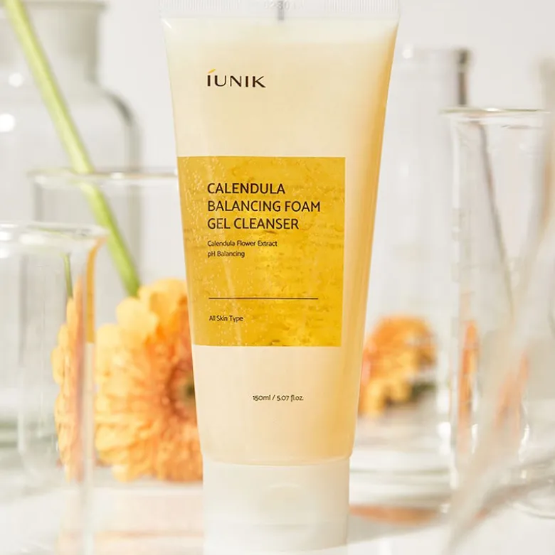 Calendula Balancing Foam Gel Cleanser
