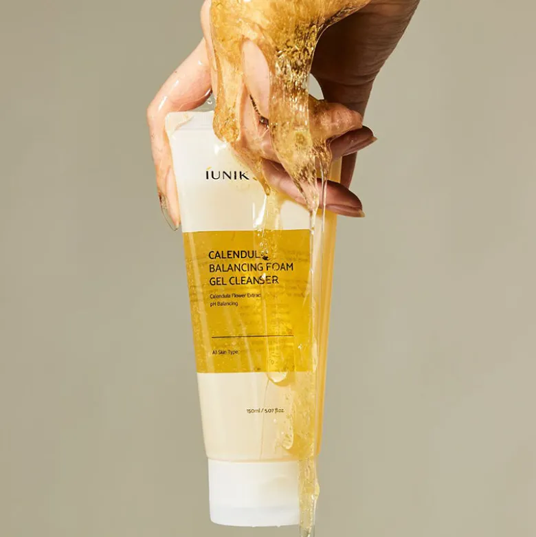 Calendula Balancing Foam Gel Cleanser