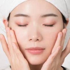 DER. CLEAR Purifying Cleansing Oil
