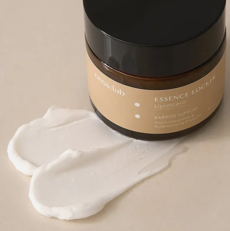 Essence Locker Lipidcera