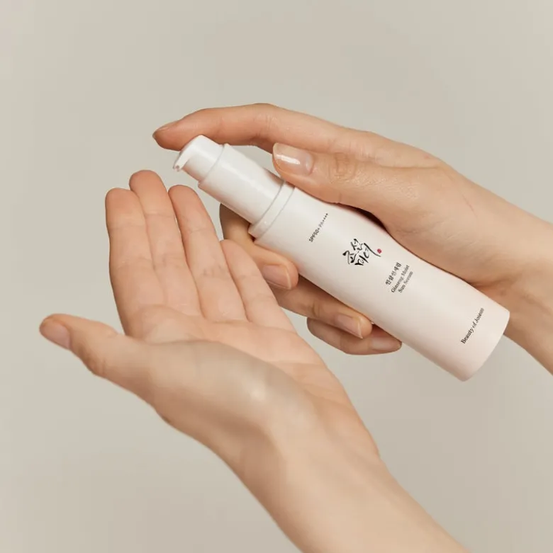 Ginseng Moist Sun Serum SPF 50+ PA++++