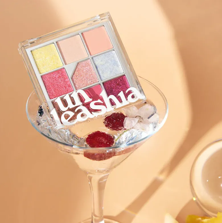 Glitterpedia Eye Palette