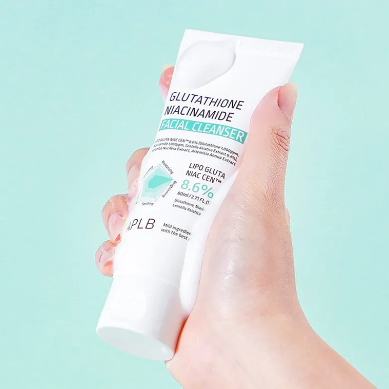 Glutathione Niacinamide Facial Cleanser