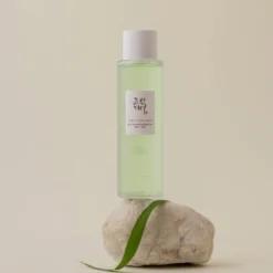 Green Plum Refreshing Toner: AHA + BHA