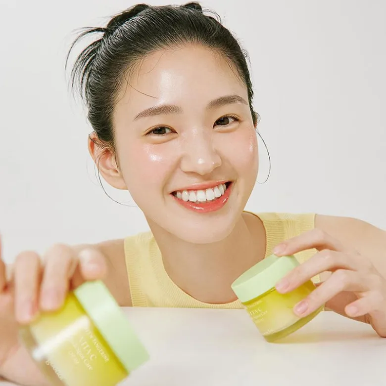 Green Tangerine Vita C Dark Spot Care Cream