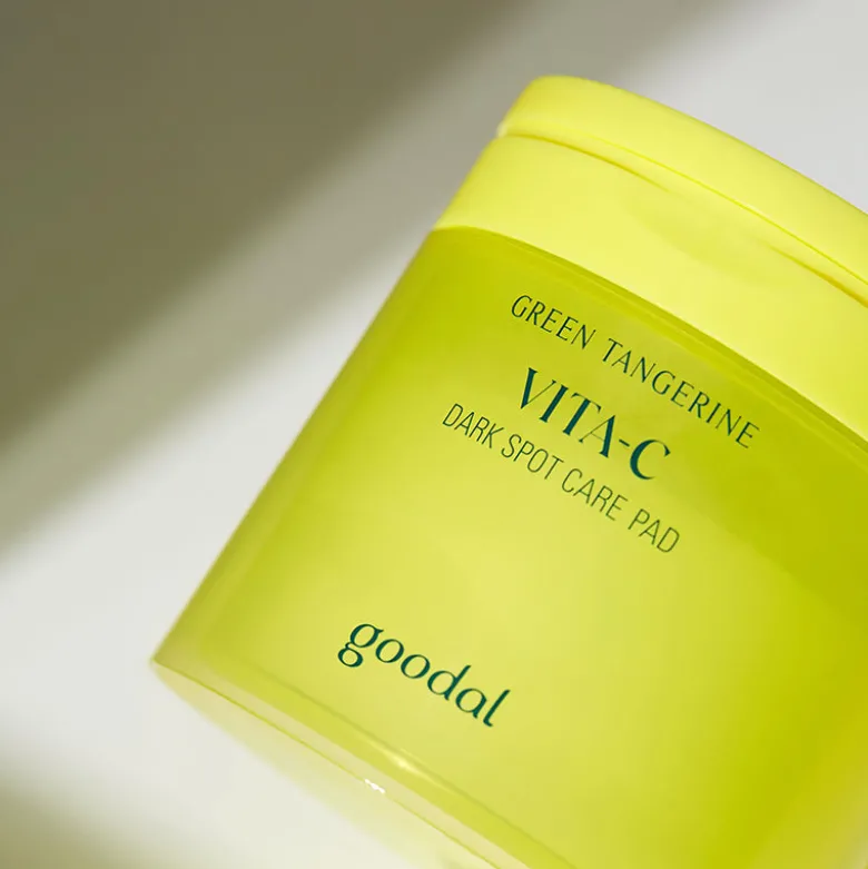 Green Tangerine Vita C Dark Spot Care Pad