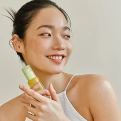 Green Tangerine Vita-C Dark Spot Care Serum