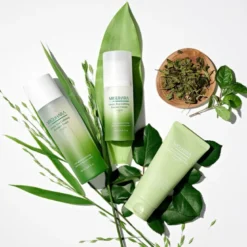 Green Tea Calming Essence Cleansing Foam Origin
