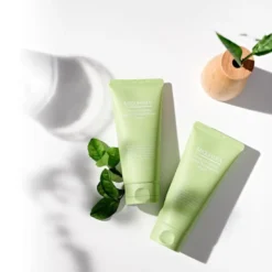 Green Tea Calming Essence Cleansing Foam Origin