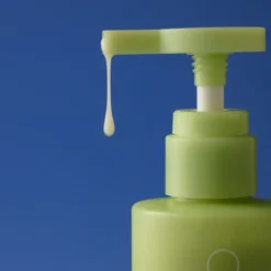 Green Tea & Enzyme Milky Foaming Wash