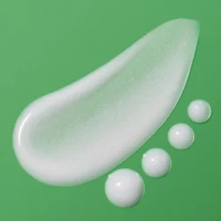 Green Tea Hyaluronic Glow Eye & Face Ball