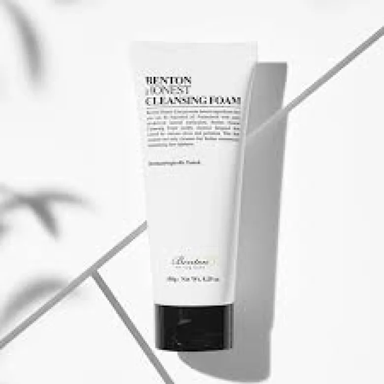 Honest Cleansing Foam