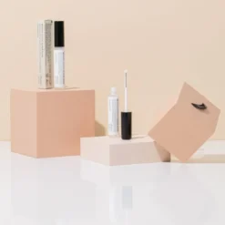 Honest Eyelash Serum