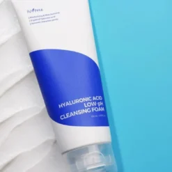 Hyaluronic Acid Low-pH Cleansing Foam