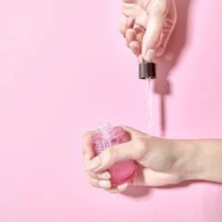 Inbetween Makeup Prep. Essence