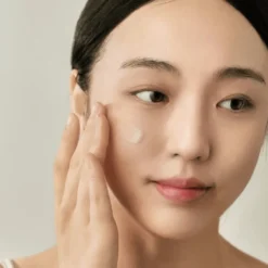 Light On Serum Centella + Vita C