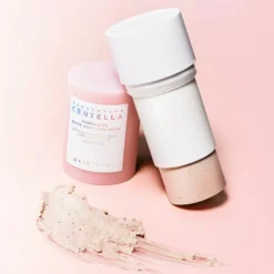 Madagascar Centella Poremizing Quick Clay Stick Mask