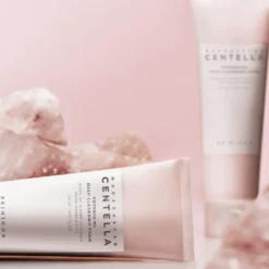 Madagascar Centella Poremizing Deep Cleansing Foam