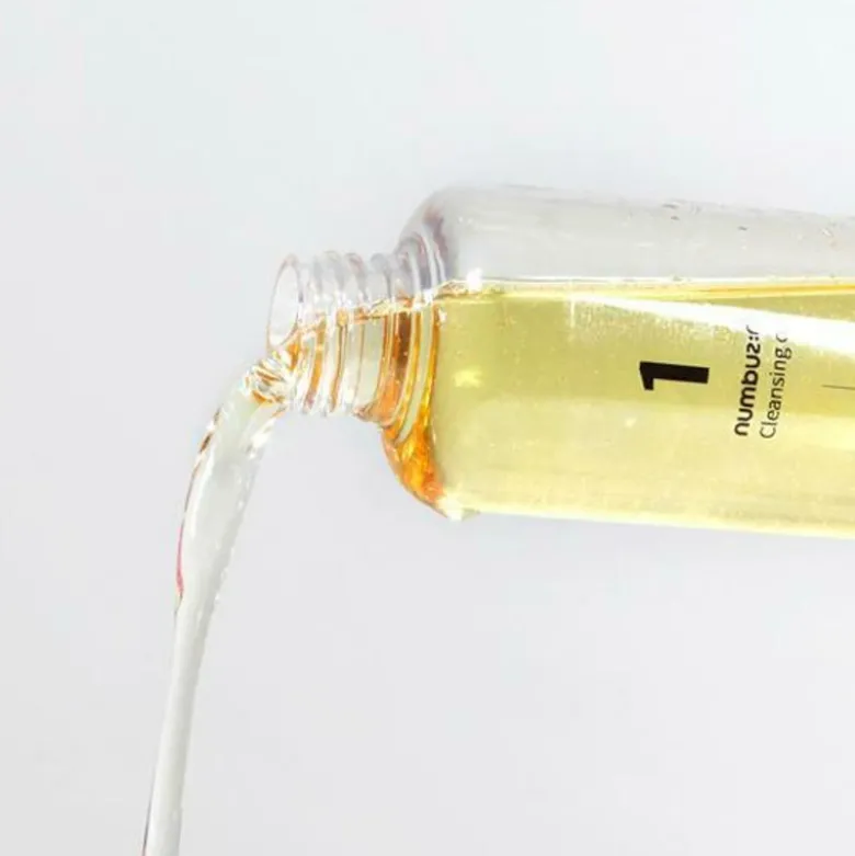 No.1 Easy Peasy Cleansing Oil
