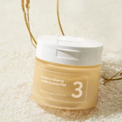 No.3 Radiance Glowing Jumbo Essence Pad