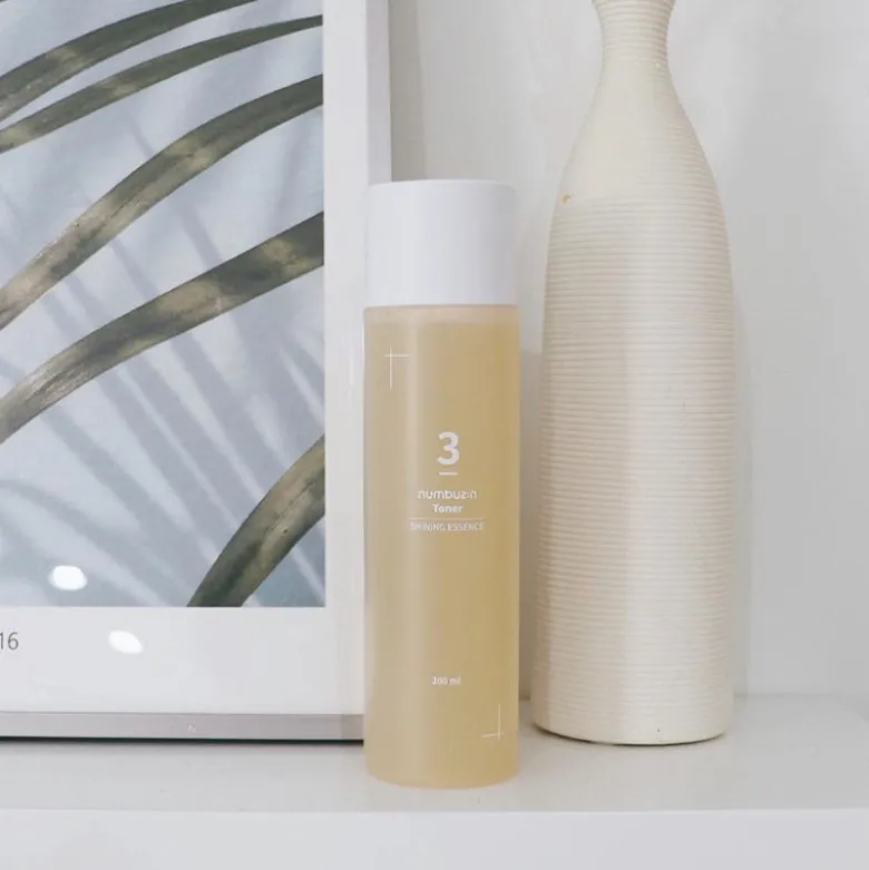 No.3 Super Glowing Essence Toner