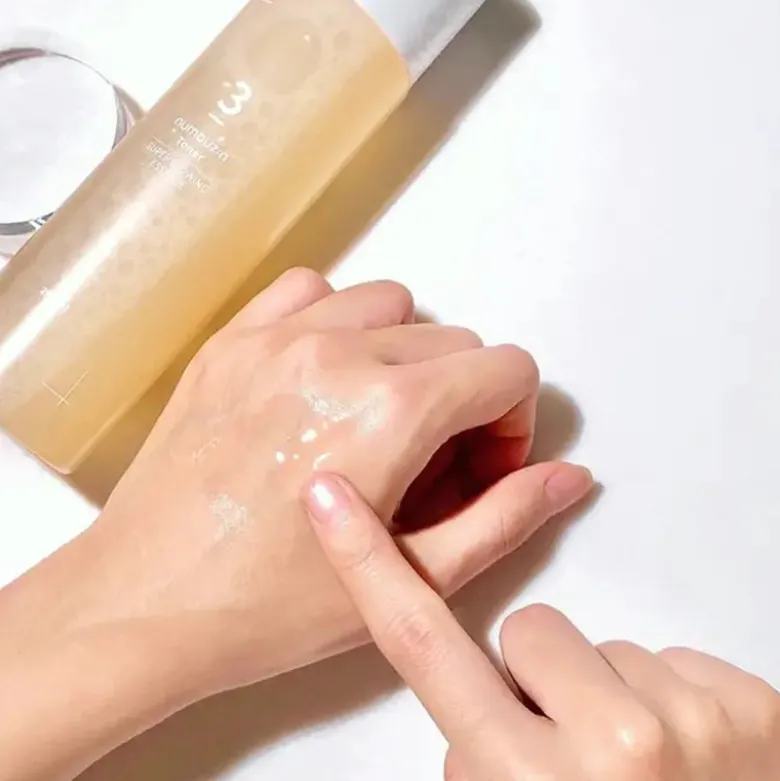 No.3 Super Glowing Essence Toner