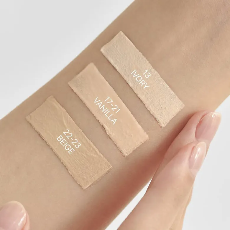 Penta Berry Panthenol Repair Glow Foundation Cushion