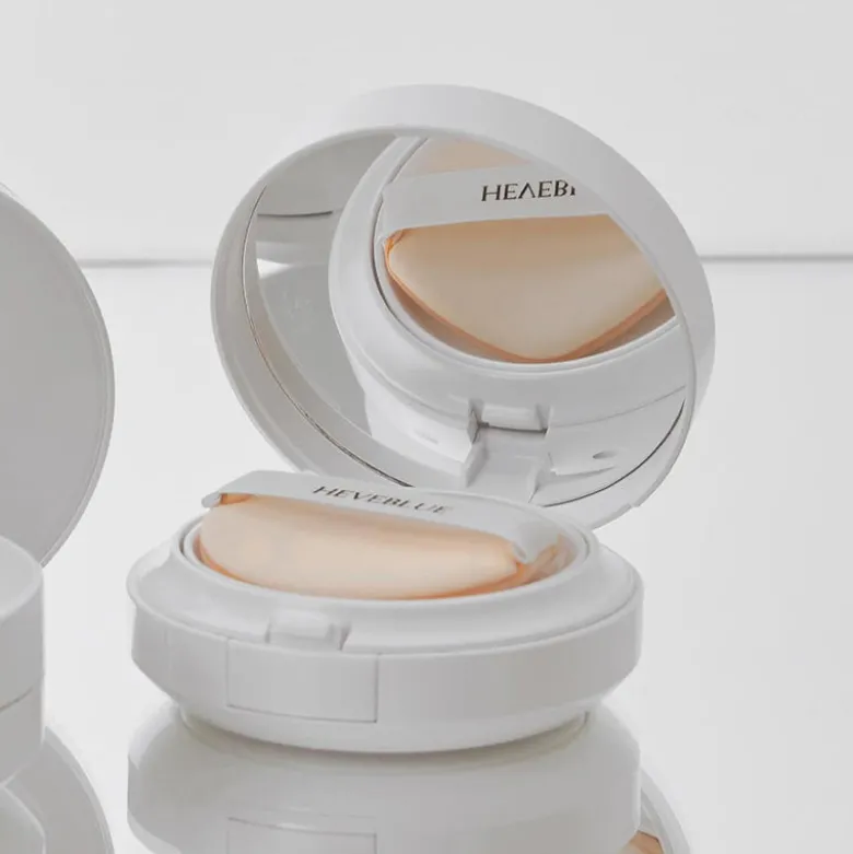 Penta Berry Panthenol Repair Glow Foundation Cushion