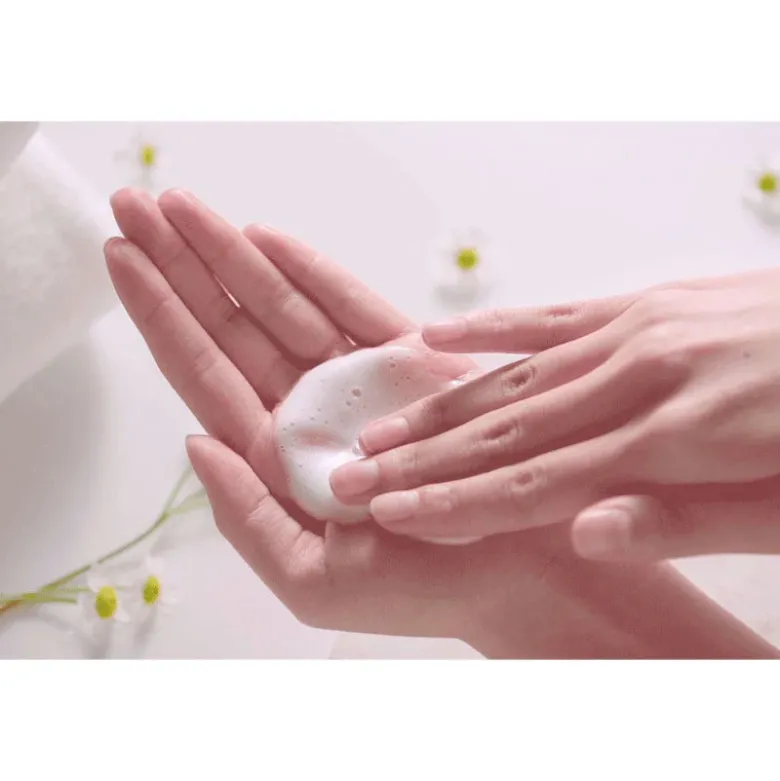 pH Hyaluron Gel Cleanser