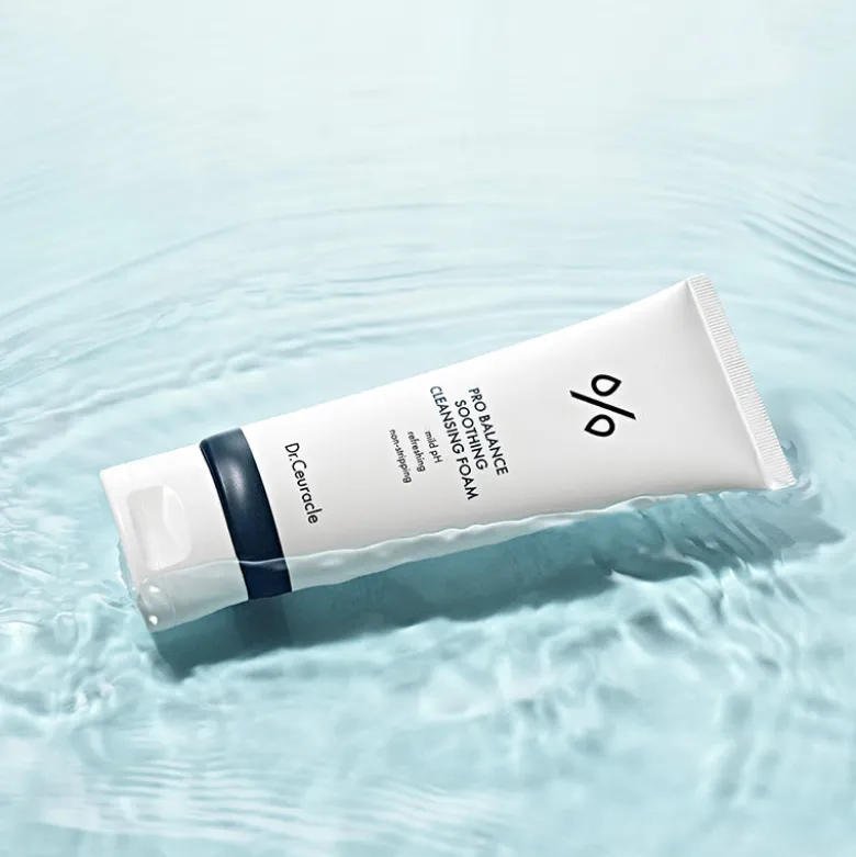 Pro Balance Soothing Cleansing Foam
