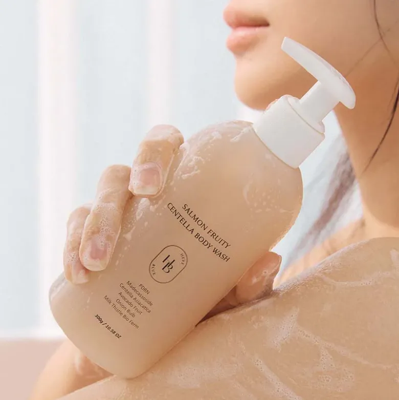 Salmon Fruity Centella Body Wash