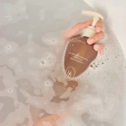 Salmon Pullkeratin Centella Hair Shampoo