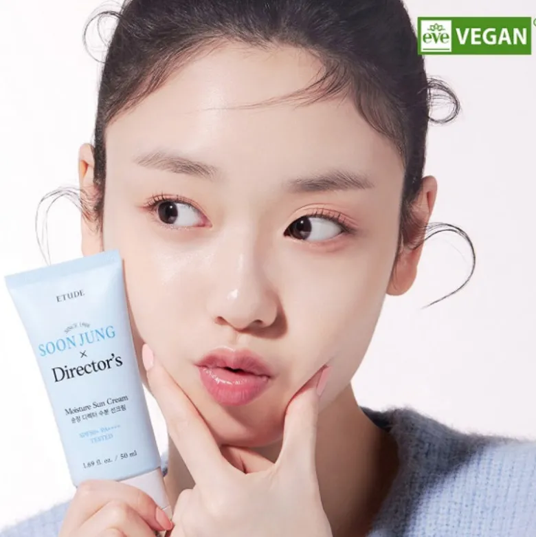 Soon Jung Director's Moisture Sun Cream SPF50+ PA++++