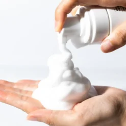 Soothing Barrier Cleansing Foam