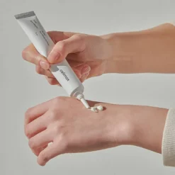 The Real Noni Ultimate Eye Cream