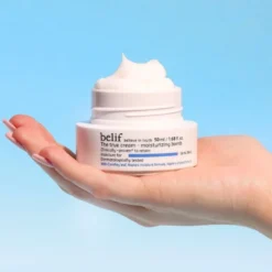 The True Cream Moisturizing Bomb