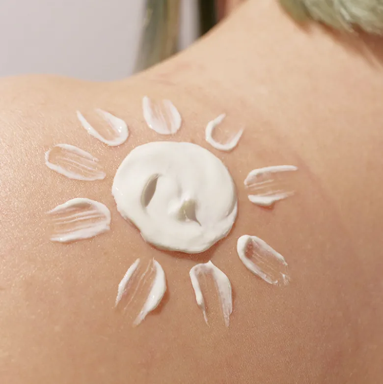 UV Defense Moist Cream SPF50+ PA++++