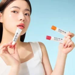 V10 Hyal Lip Protector SPF15