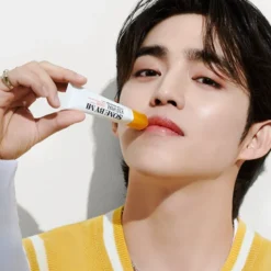 V10 Hyal Lip Protector SPF15