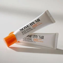 V10 Hyal Lip Protector SPF15