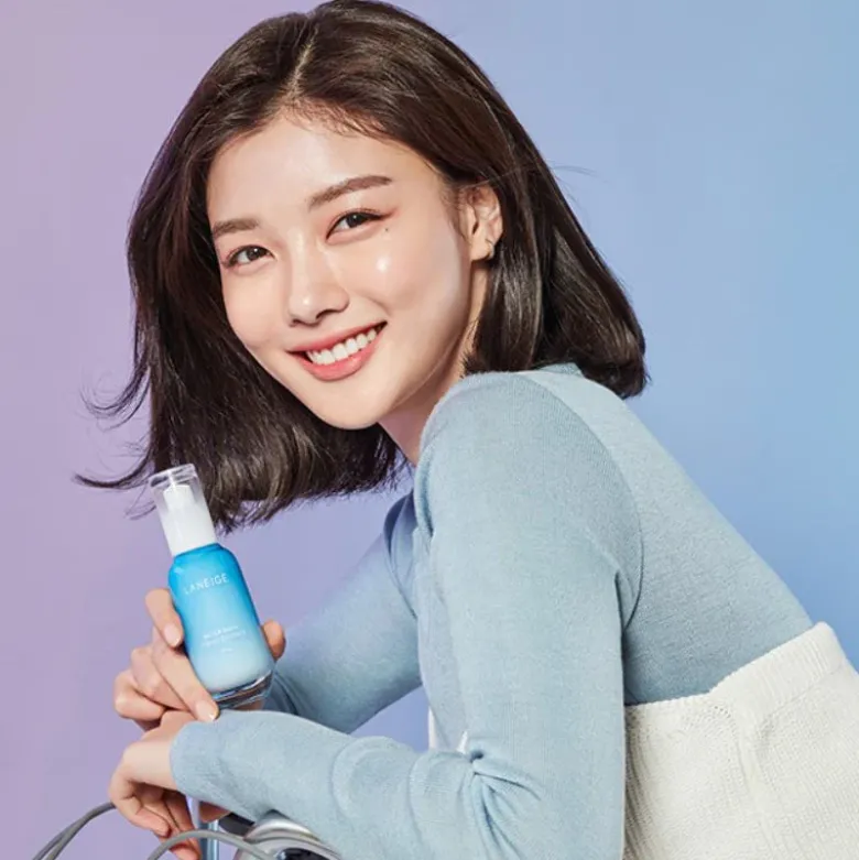 Water Bank Moisture Essence