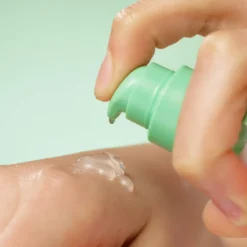 Wonder Releaf Centella Serum Unscented