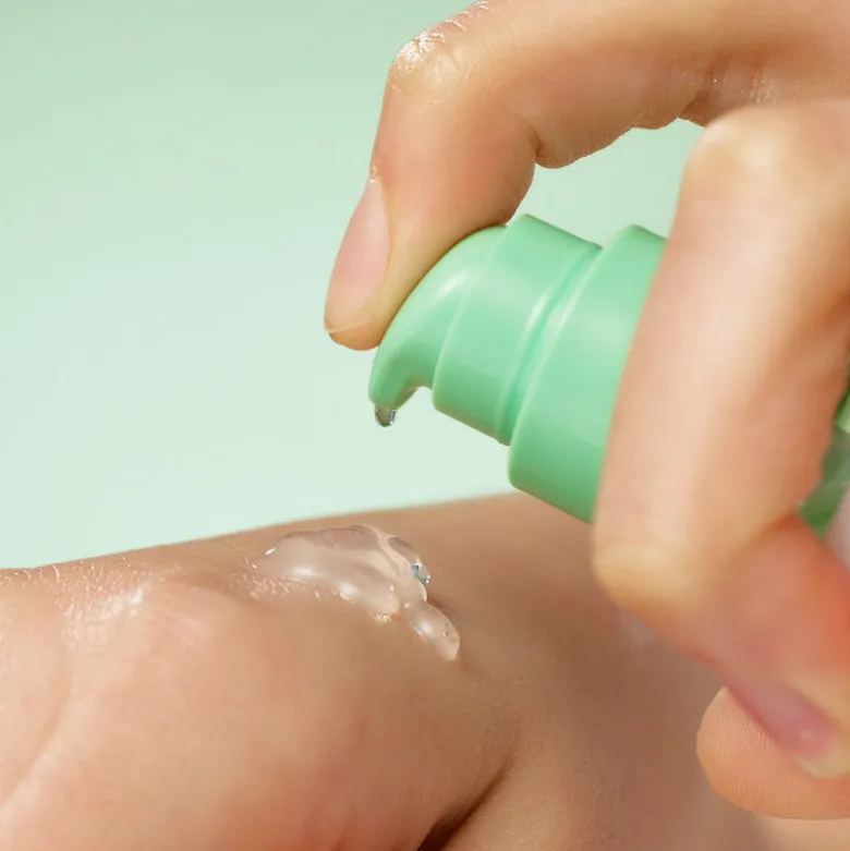 Wonder Releaf Centella Serum Unscented
